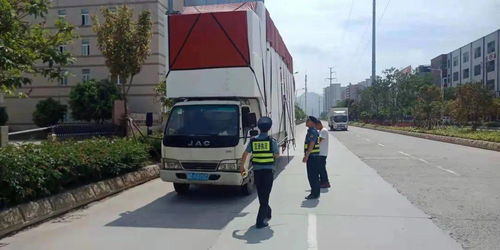 護公路 優服務 辦實事——南安市交通運輸局三舉措啟動路政宣傳月活動，聚焦城市配送運輸服務